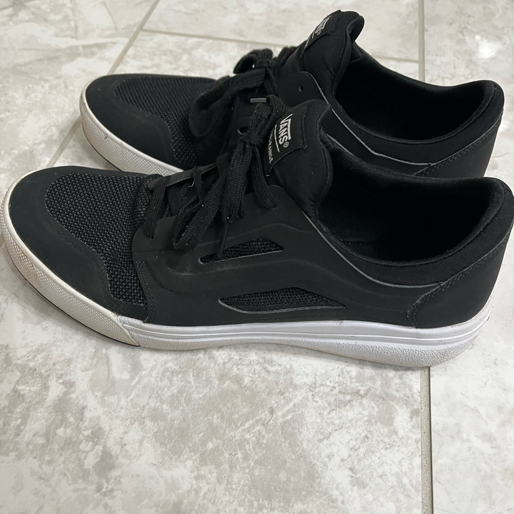 Mens Vans Ultrarange size 13